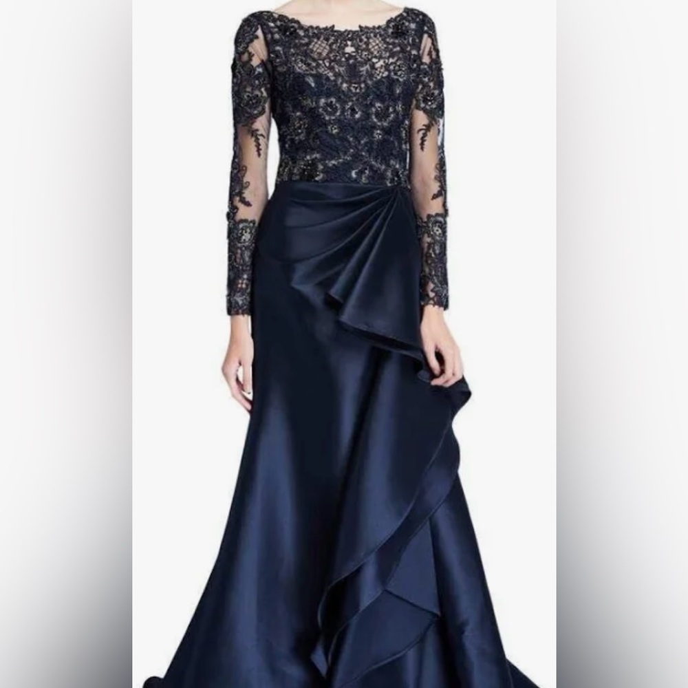 Badgley Mishka -long Sleeve Lace Gown W/ Keyhole-back & Mikado Ruffle. Navy Blue
